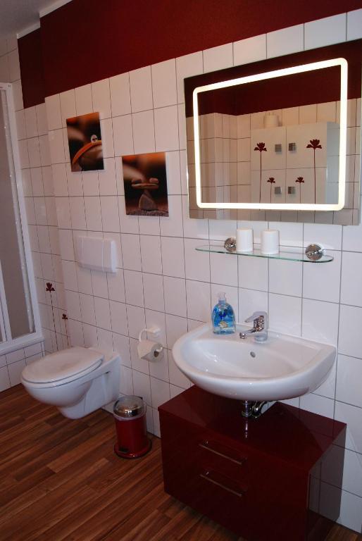 Deluxe Apartments Der "Alten Apotheke" Преров Номер фото